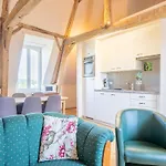 Cozy Comfort In Holiday home Cerfontaine